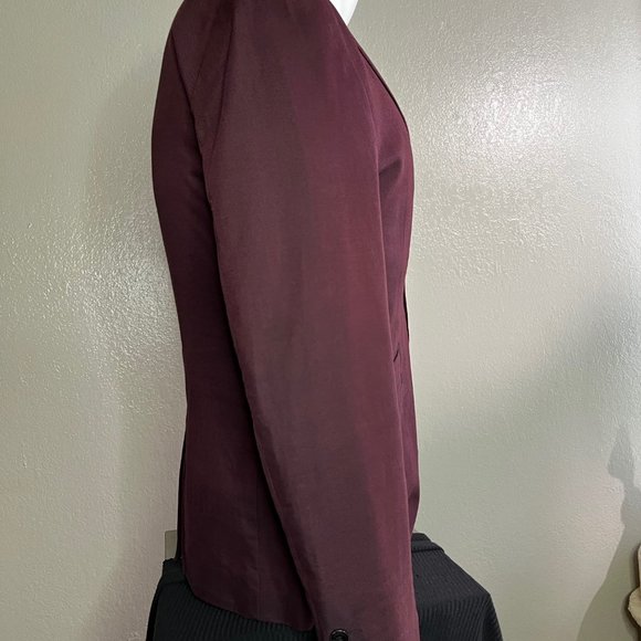 H&M Burgundy Blazer - Picture 4 of 7